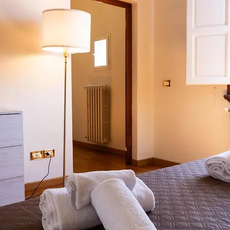 Santo Spirito Huge Appartement *